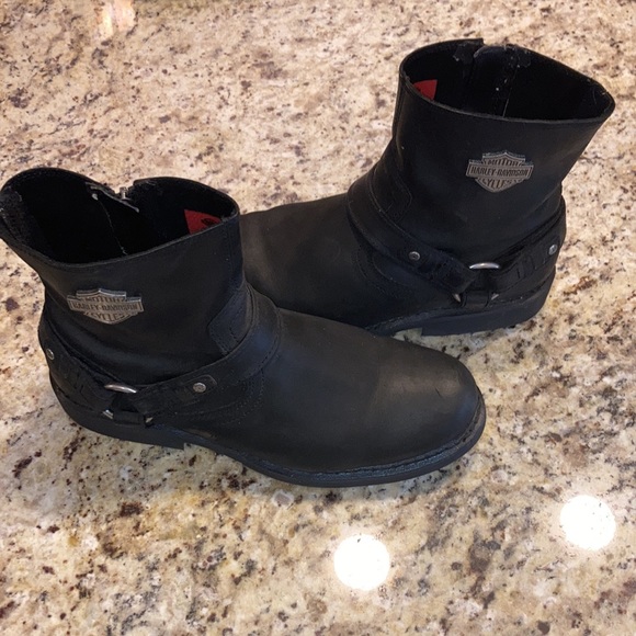 Black Harley Davidson boots-zip up - Picture 2 of 5